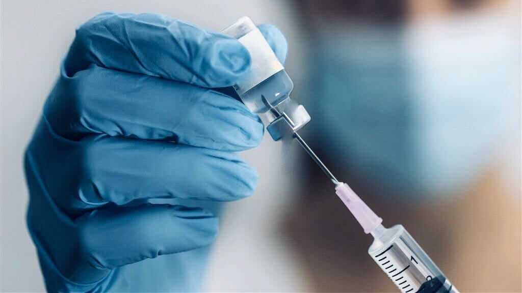 Verplichte vaccinatie; is LeasePlan het spreekwoordelijke eerste schaap over de dam? Verplichte vaccinatie; is LeasePlan het spreekwoordelijke eerste schaap over de dam?